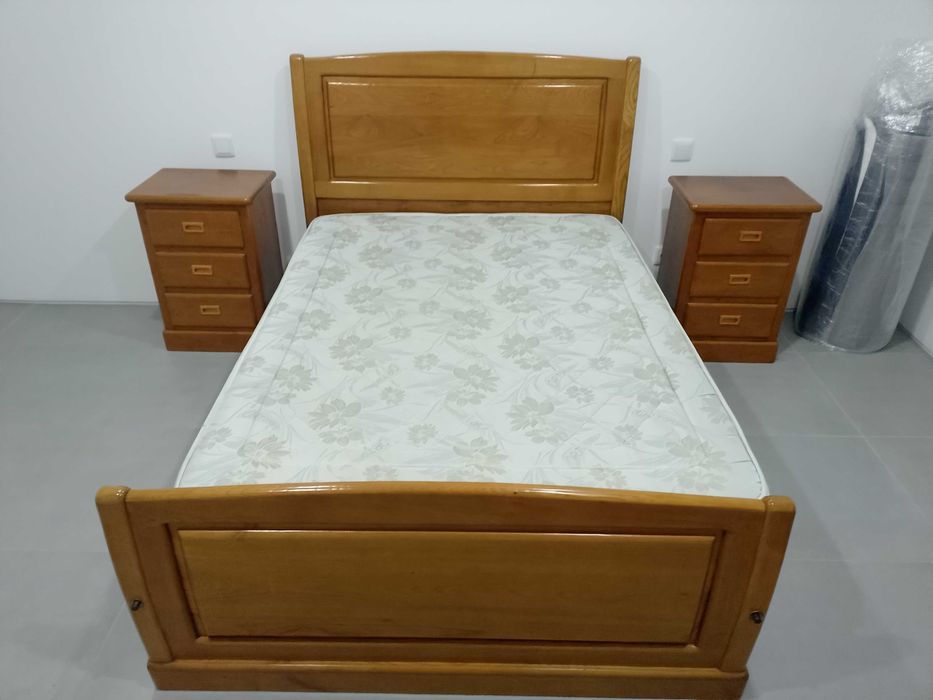 Cama de madeira marítima massiso + colchão 183 x 133