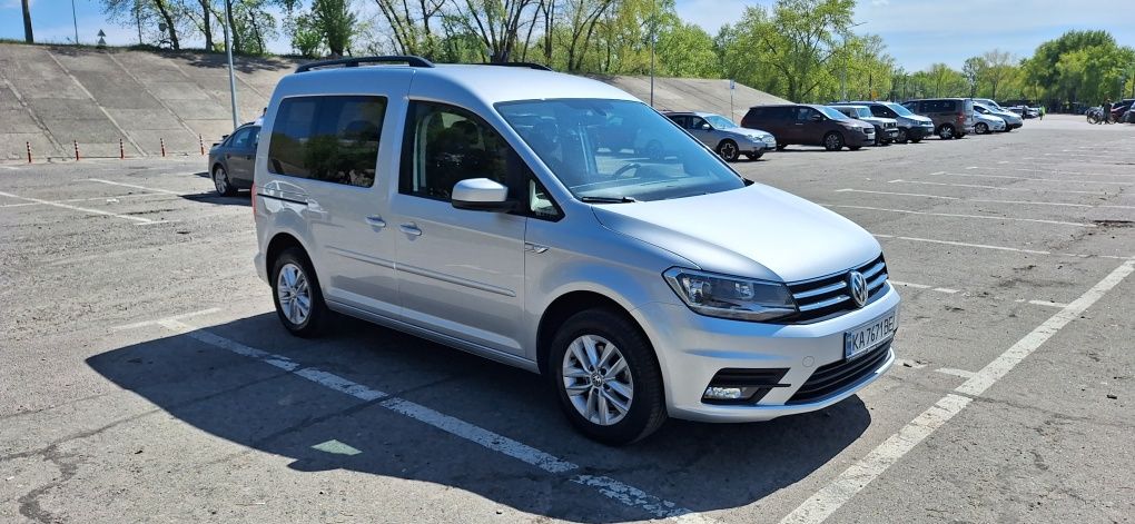 Продам фольцваген кадди Volkswagen Caddy 2016