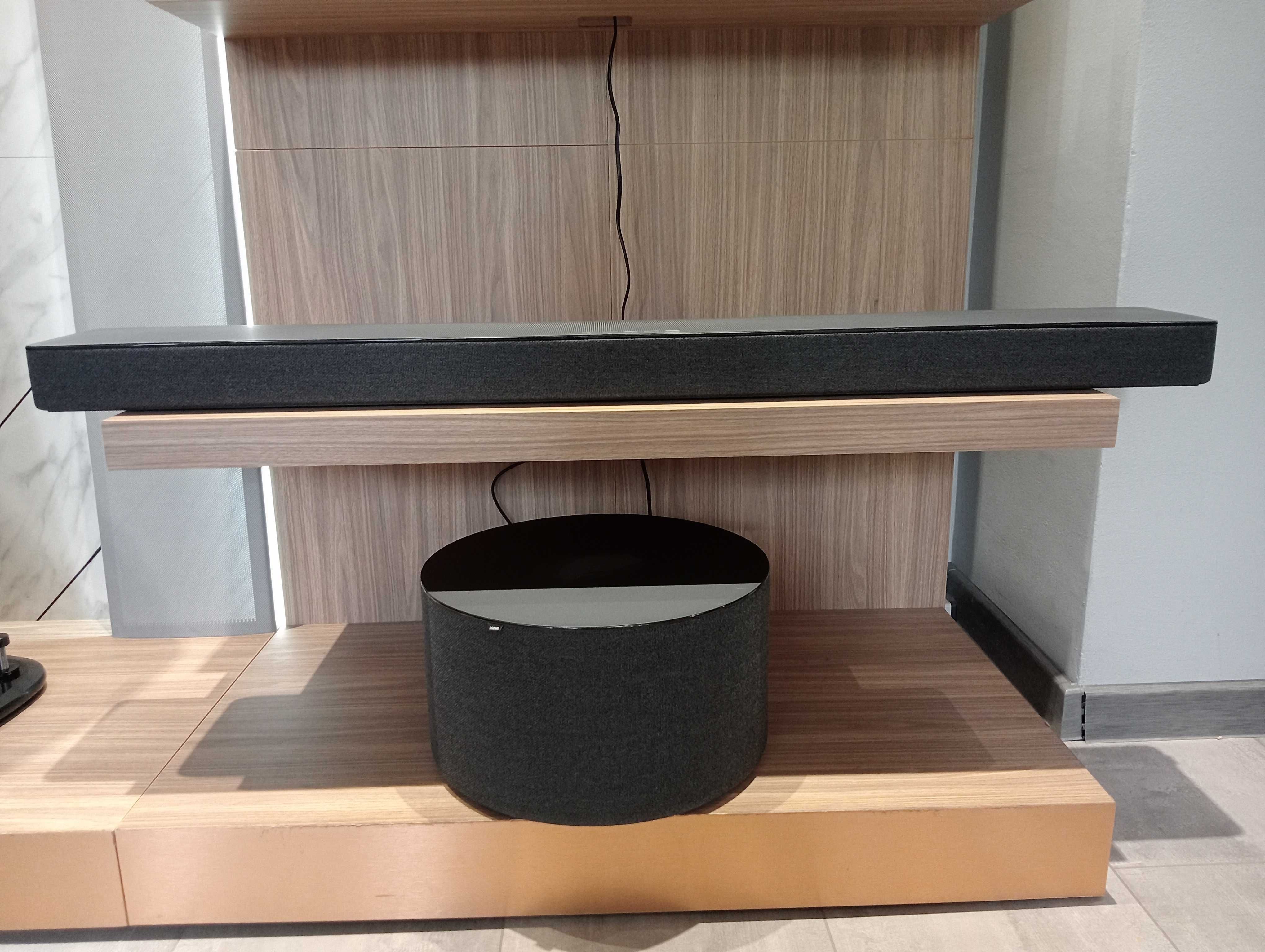 LOEWE Klang bar5 mr soundbar Dolby Atmos + sub5  OUTLET