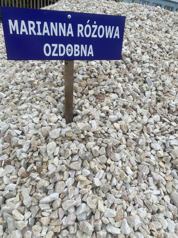 Żwir,dolomit,piasek ziemia, torf, transport