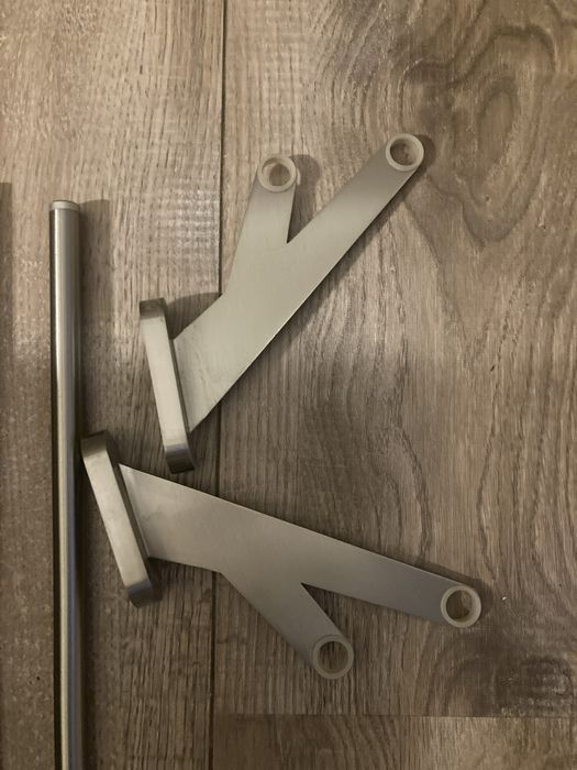 Metalowe Karnisze z ikea dwie sztuki