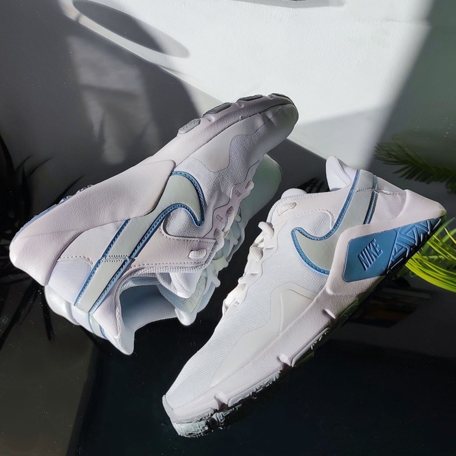 Кросівки Nike Legend Essential 2
(CQ9545-101)
Оригінал!