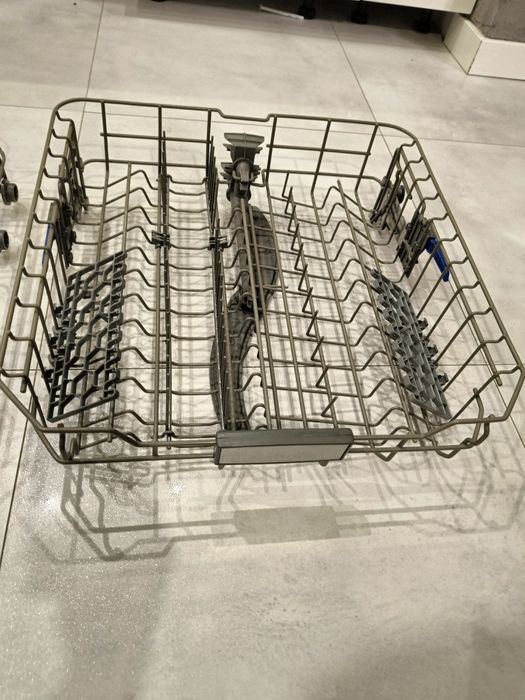 Zmywarka Amica - 2 kosze górny i na sztućce, filtr + śmigła