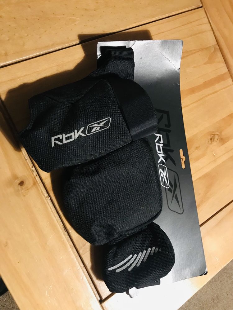 Reebok nowa saszetka, nerka. Sportowa.