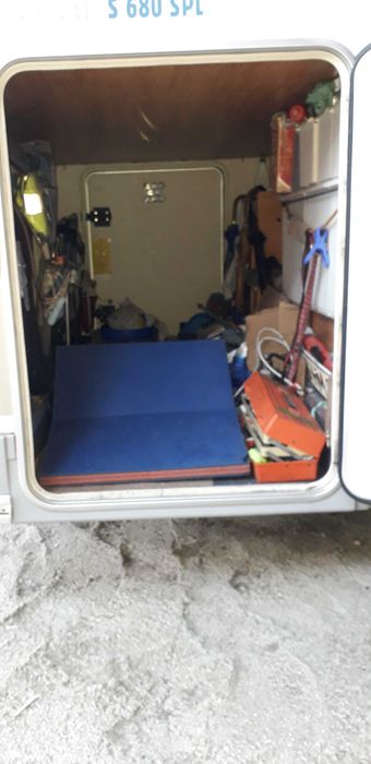 Autocaravana  Adria ,3000cm3, 3 camas casal, 71.500kms