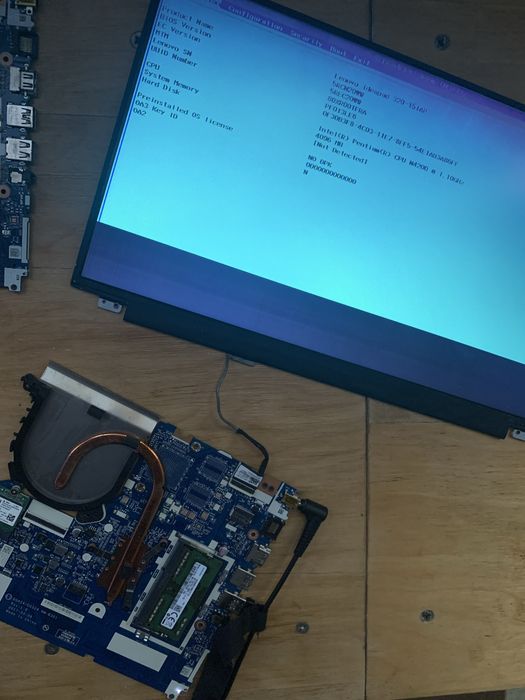 Lenovo n3350+r540 2gb робоча 100%