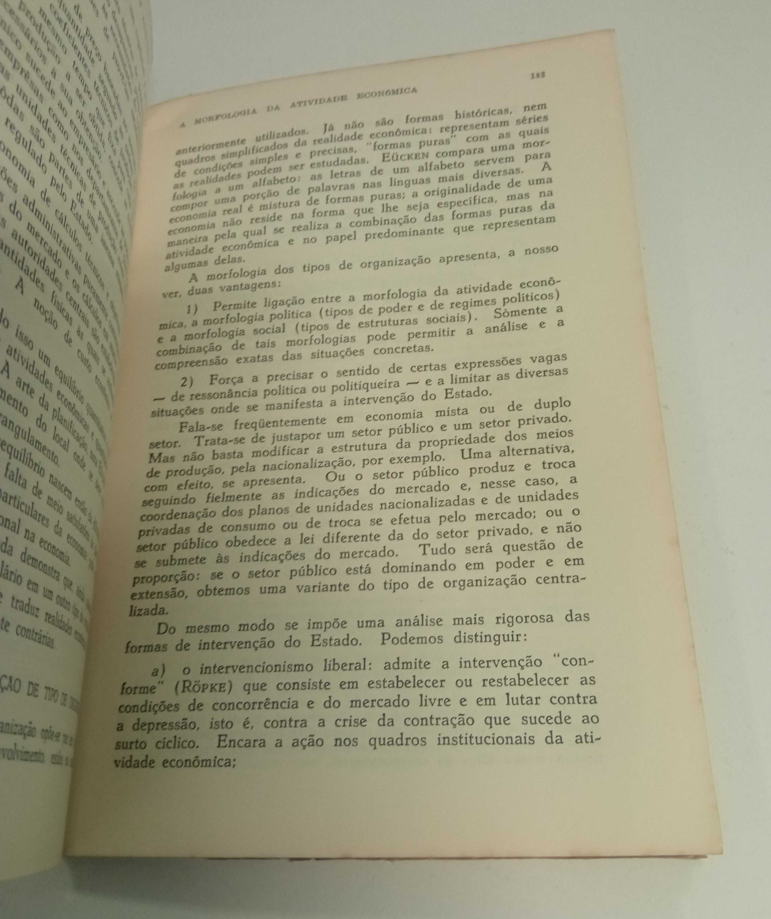 Manual de economia política, de Raymond Barre