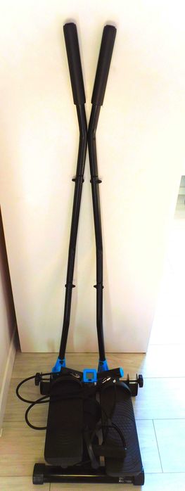 Stepper wielofunkcyjny skrętny z ramionami nordic walking linki