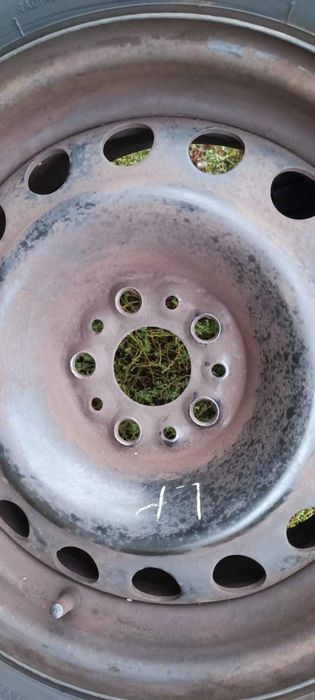 Opony zimowe z felgami 215/65R15 Fulda Kristall Control