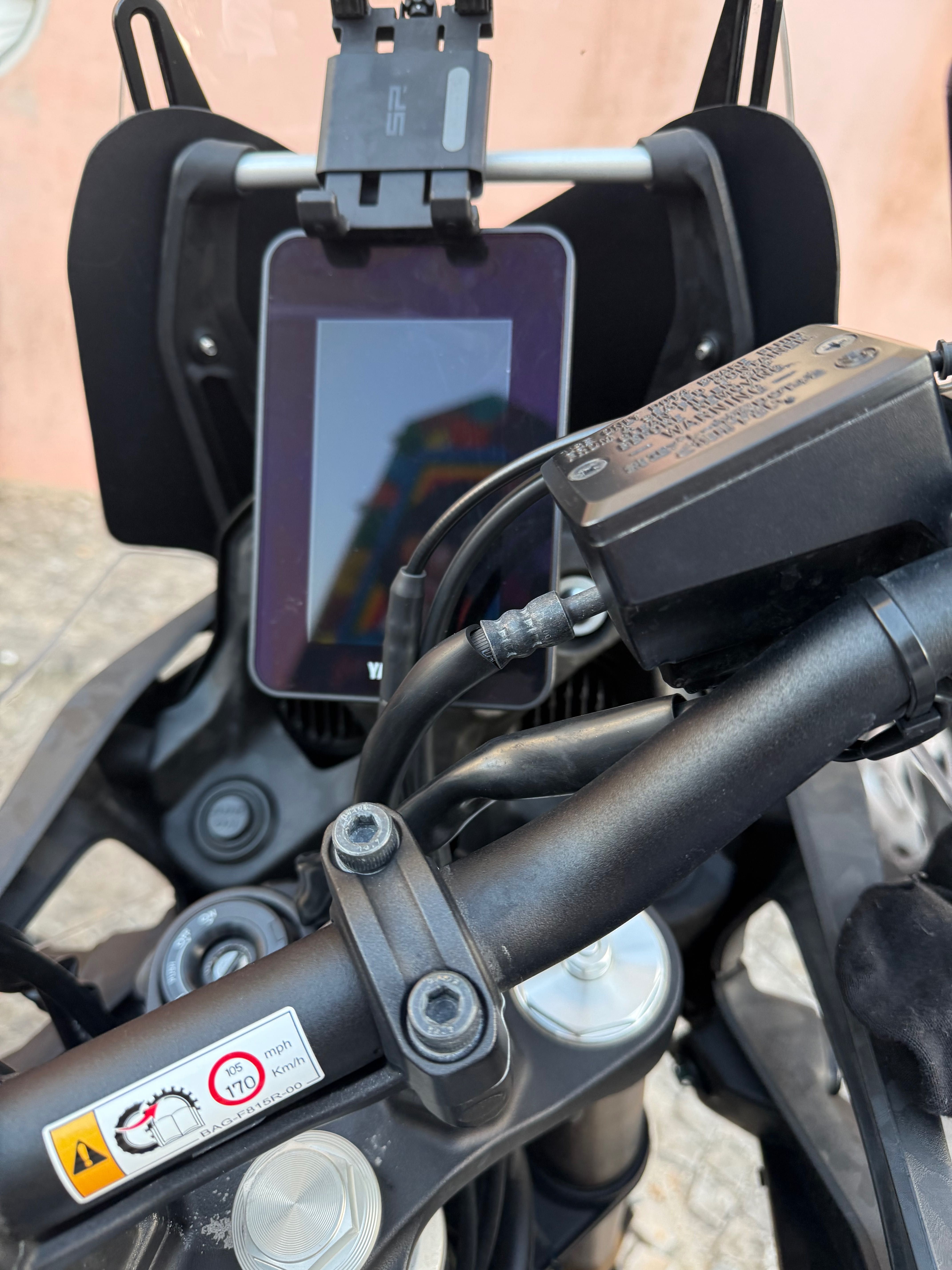 Tenere 700 world raid