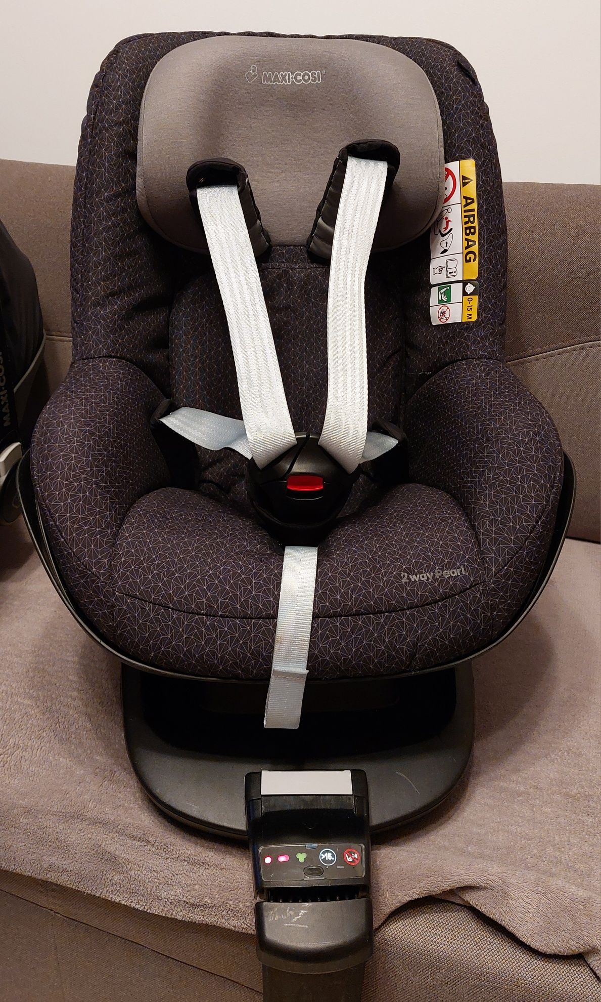Maxi Cosi 2wayFix (baza) + Pebble Plus (nosidło) + 2wayPearl (fotelik)