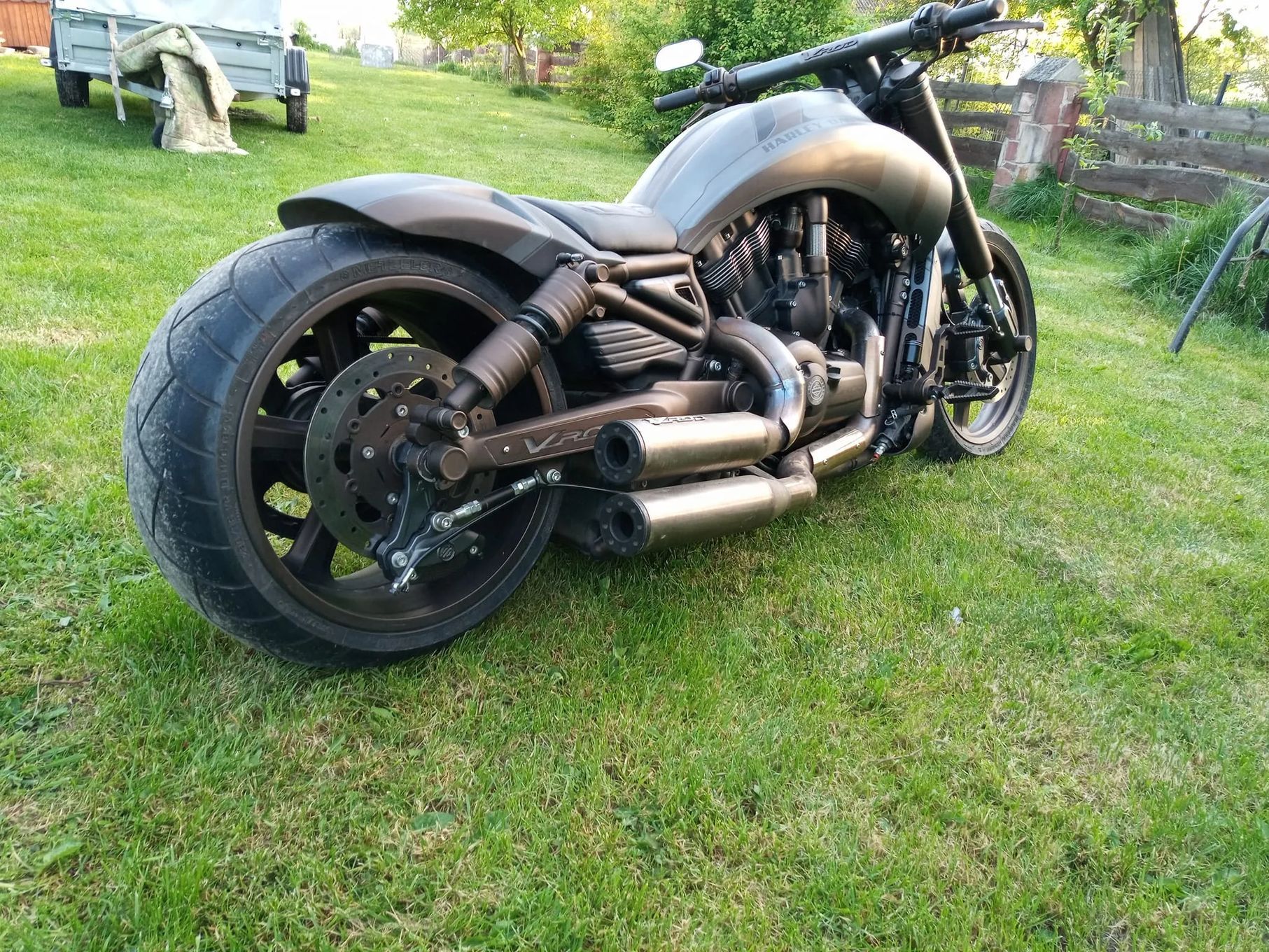 Harley-Davidson V-Rod Night Rod Harley davidson vrod