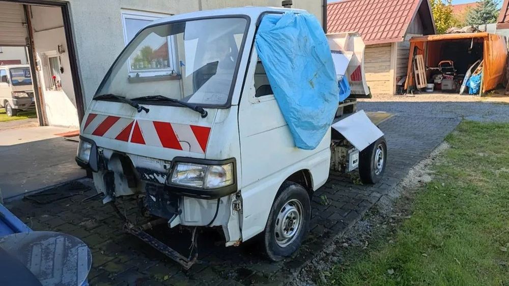 Piaggio Pfau  Piaggio  porter, Pfau  Daihatsu