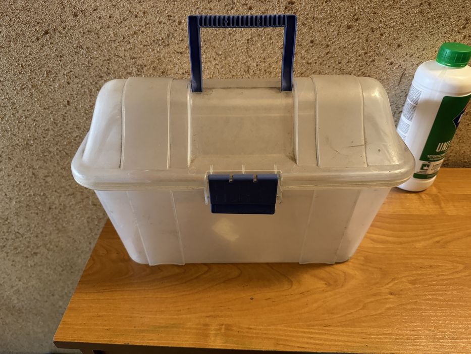 Skrzynka plastikowa
