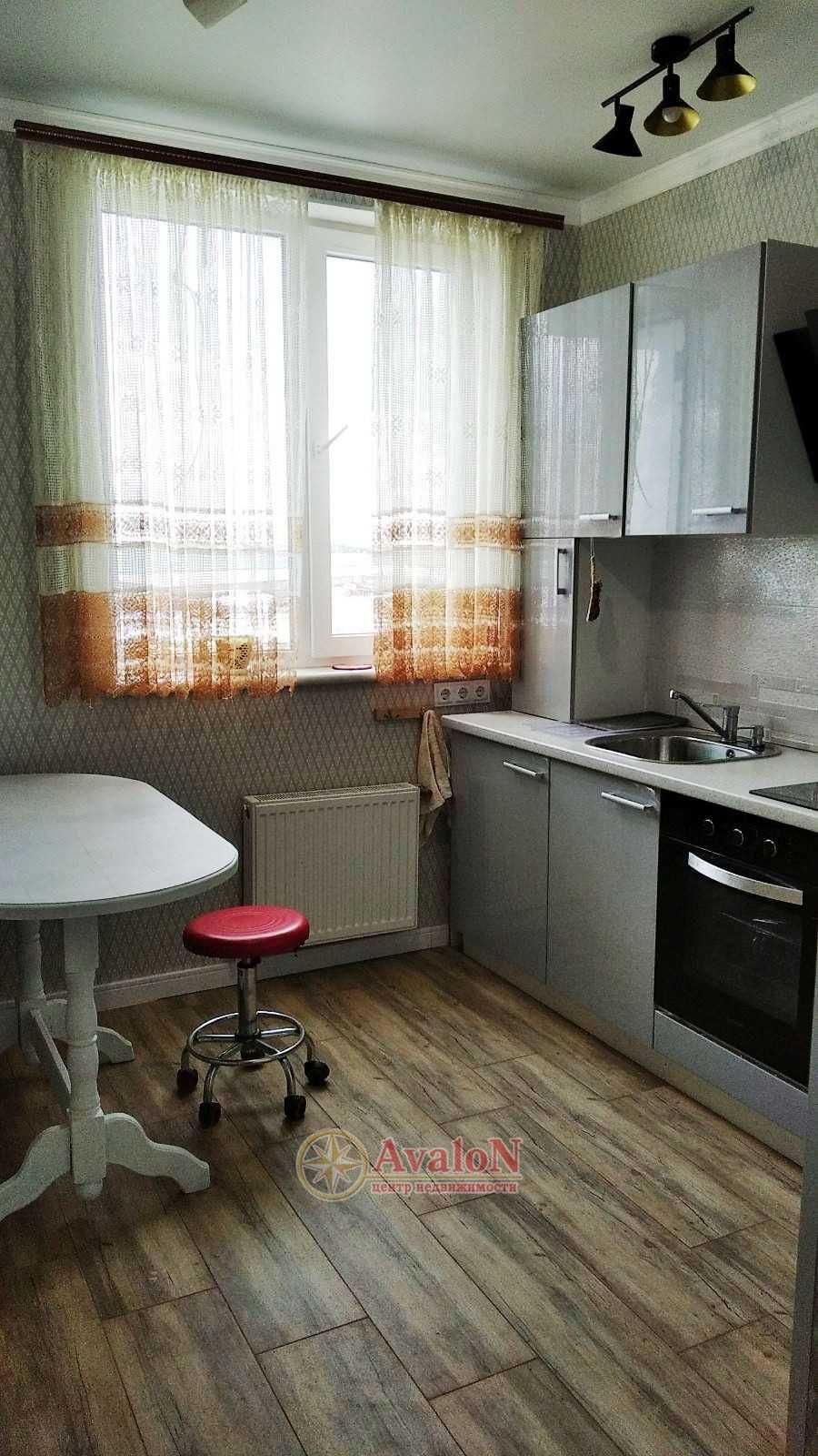 Предлагаем однокомнатную квартиру в кирпичном доме на Сахарова.