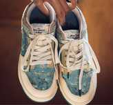 Tenis Van Gogh em perfeito estado