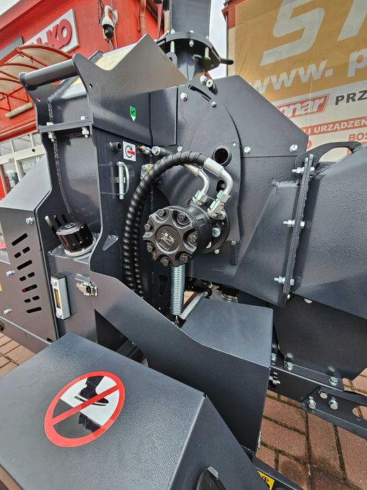 Rozdrabniacz Cedrus D16 z homologacją 900cm3, 160mm,730kg