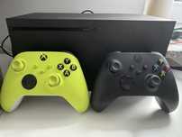 Xbox series X gwarancja do marca 2026. 2 pady.