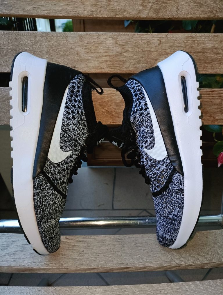 Świetne damskie buty do biegania Nike Air Max Thea Ultra Fk rozmiar 38
