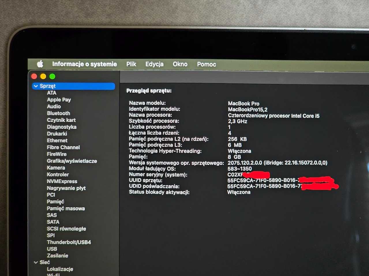 MacBook Pro (A1989, i5 4 rdzenie, 8/256, Touch Bar) - ideał, 69 cykli