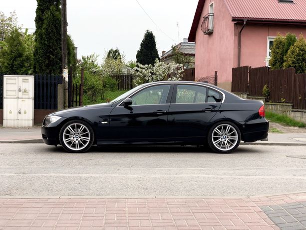 BMW Seria 3 325i