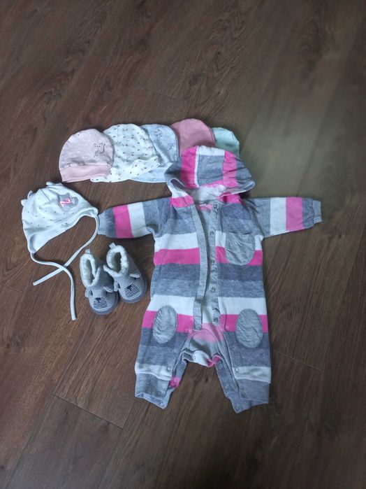 Pajacyki niemowlęce dla dziewczynki 56, 62 cm