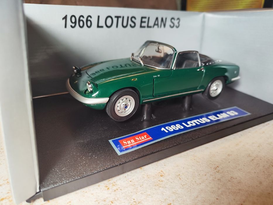 Lotus elan sunstar 1 18