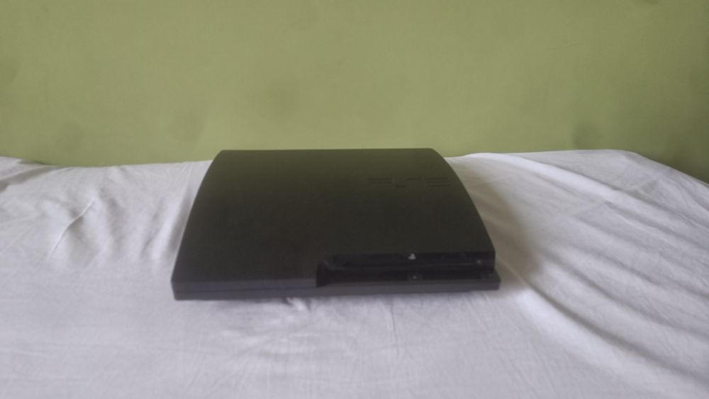 Play station 3 silm, nie daje obrazu