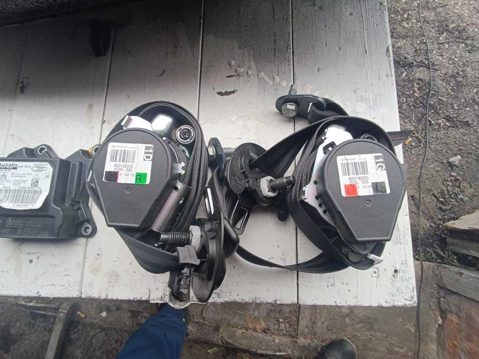 Торпедо  Peugeot 308 T9