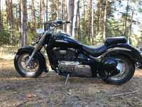 Suzuki Intruder 400