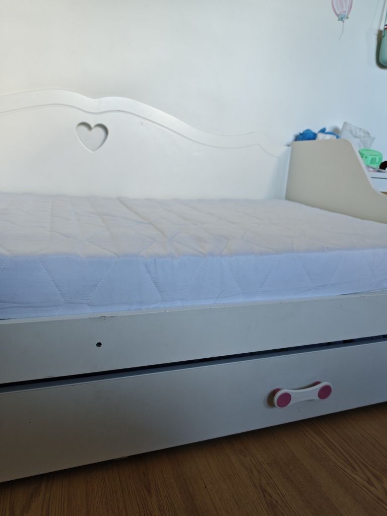 Łóżko dziecięce 80x160 białe z materacem