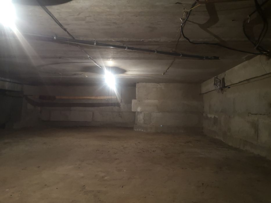 Здам складське підвальне приміщення ДНС  350м2