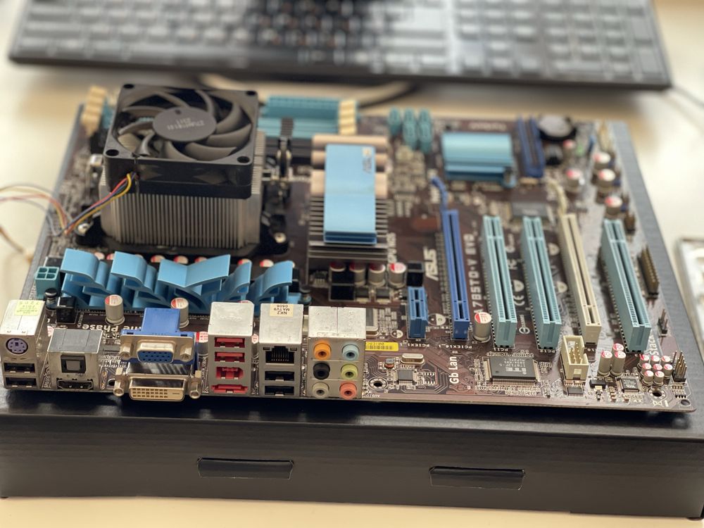 Материнская плата Asus M4A785TD-V Evo AM3 / AMD 785 + AMD Phenom 1045T