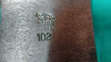 Tais/encontrador marca Jaguar