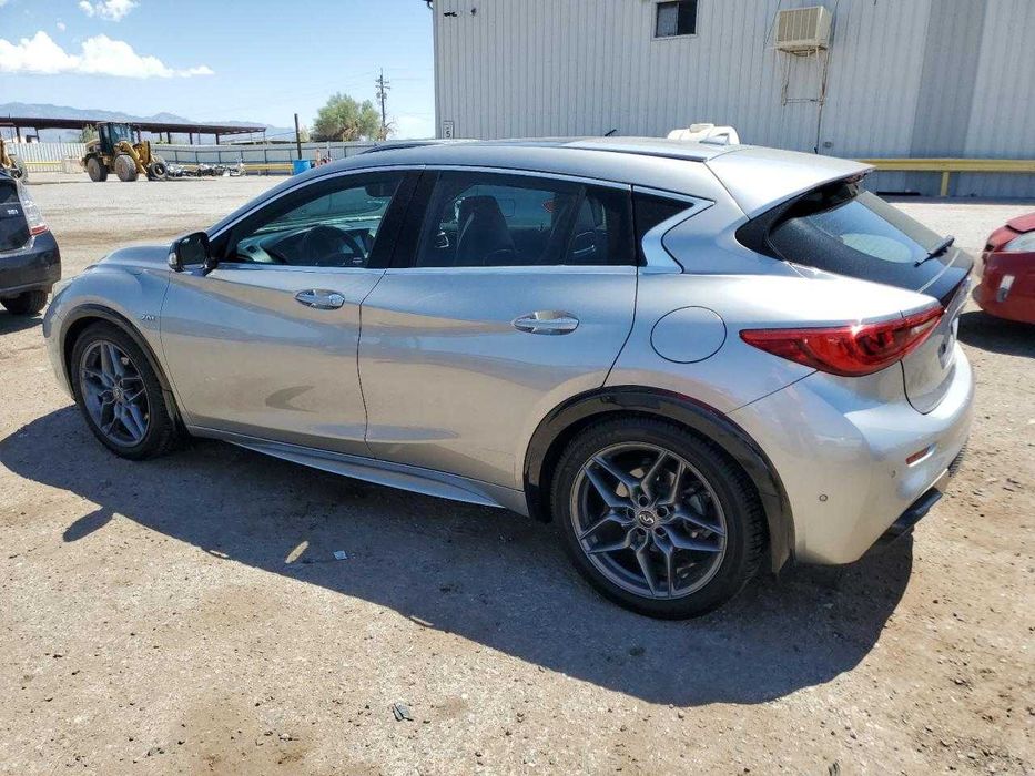 2017 Infiniti QX30 BASE