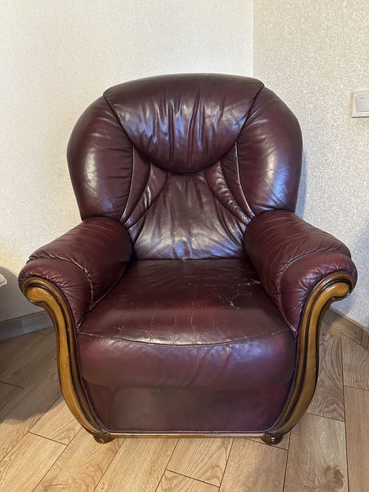 Комплект шкіряних диванів 3+2+1