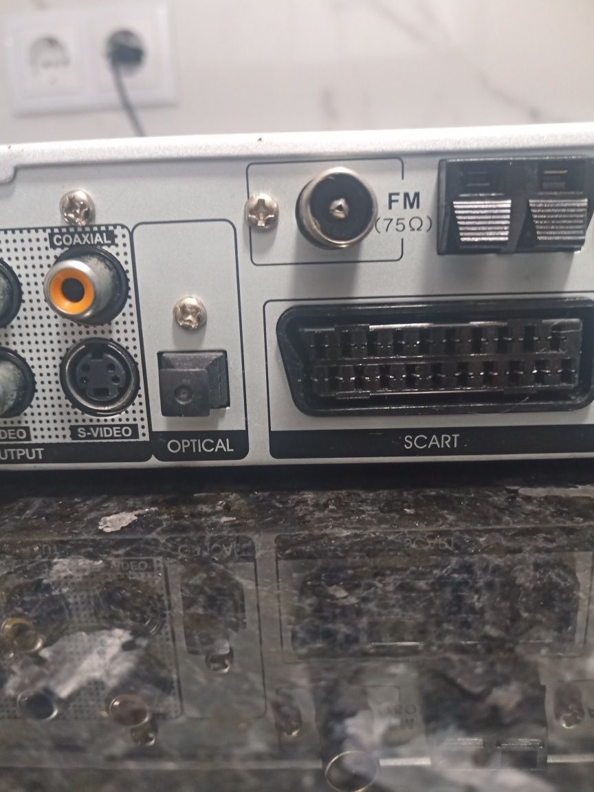 Amplificador home cinema 5.1