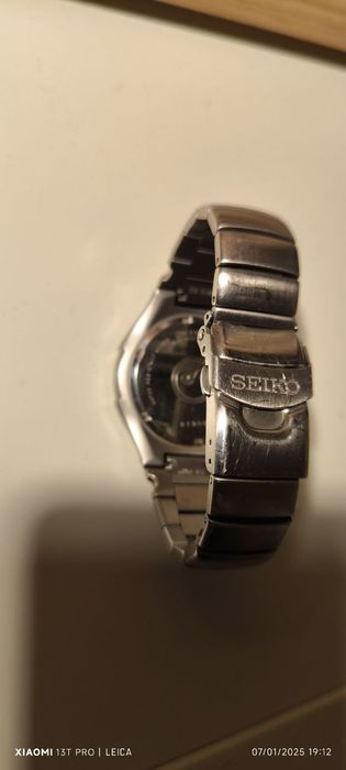 Relógio Seiko Kinetik