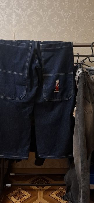 Беги джинс Manace