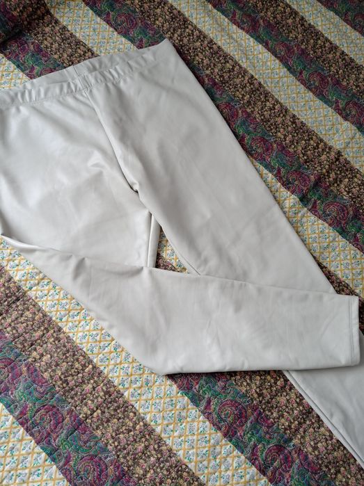 Жіночі штани з еко кожі