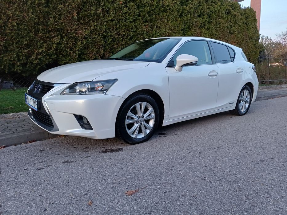 Lexus CT200h 1.8 hybryda 2016