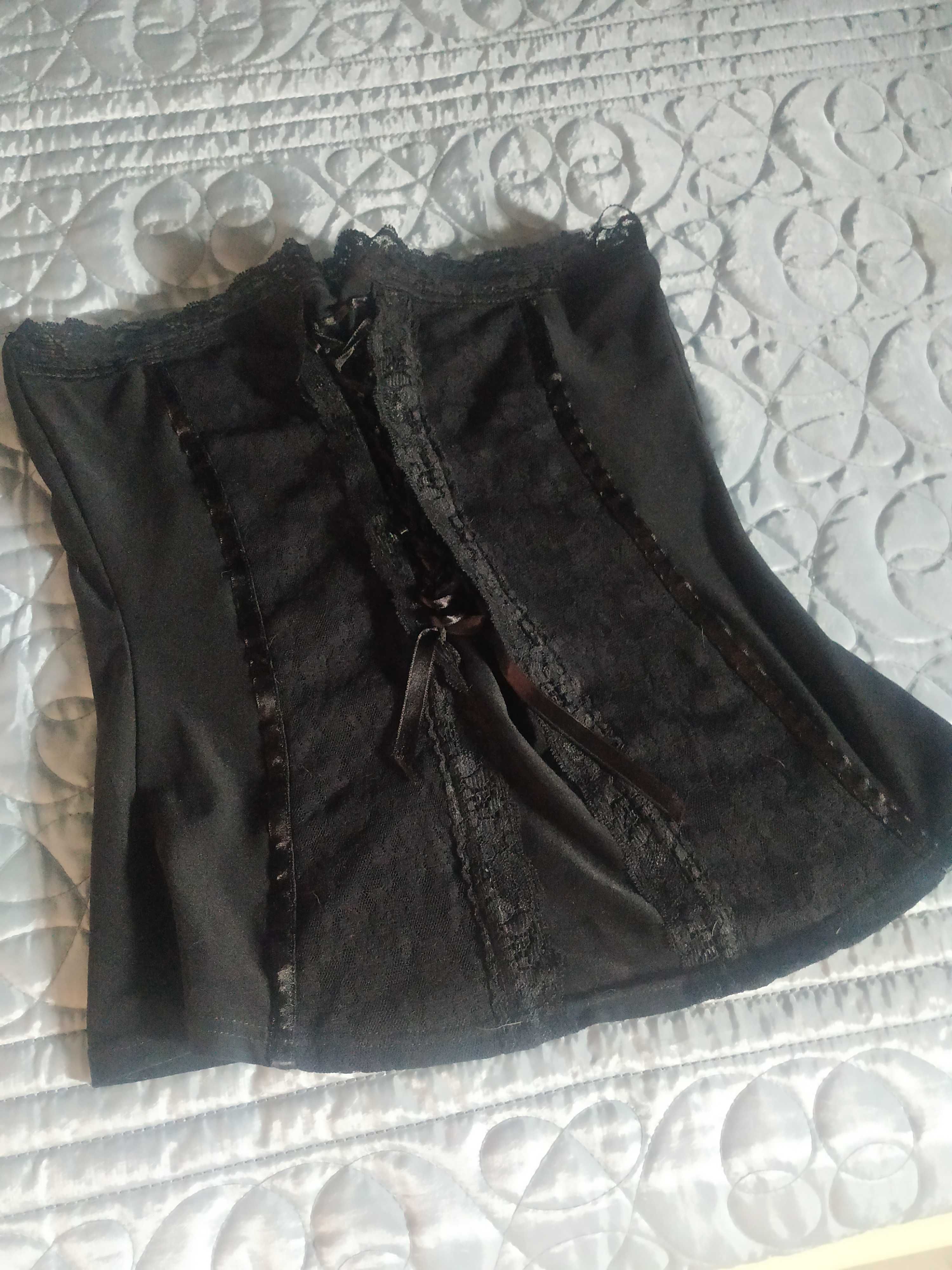 Corpete com laço preto M