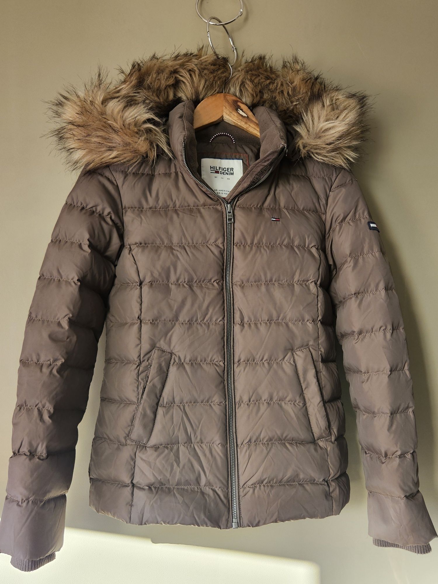 Tommy Hilfiger kurtka puchowa XS