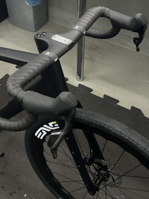 Rower gravel gravelowy karbon  sram axs