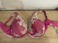 Różowy biustonosz intimissimi 90D sophia