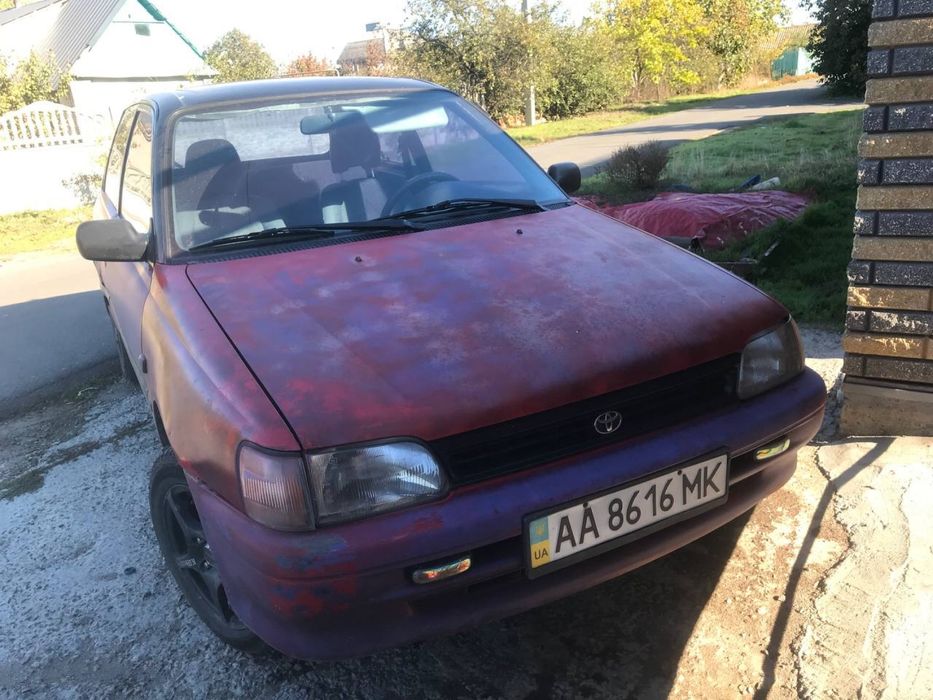 Продам Toyota Starlet автомат инжектор