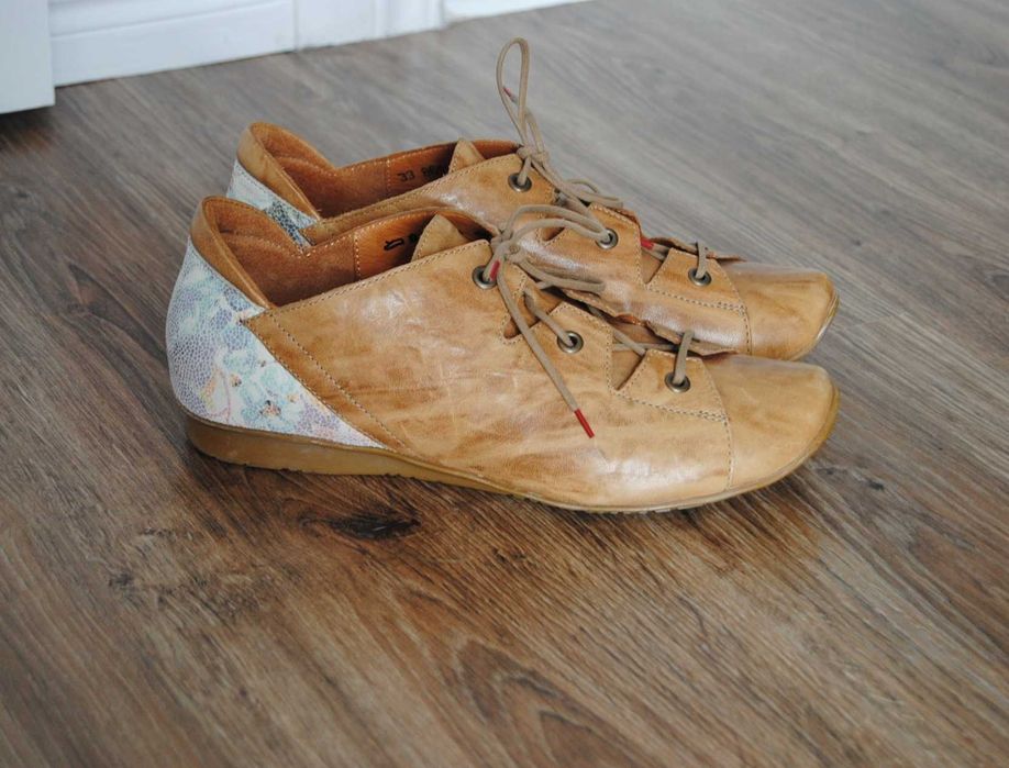 Шкіряні туфлі Think! / кожаные туфли