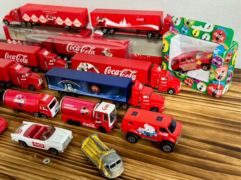 Lote de minuaturas coca-cola