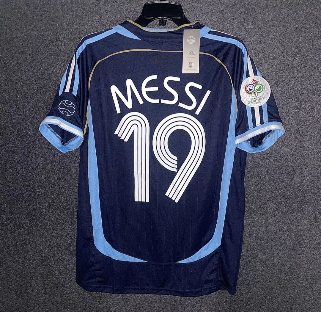 Футбольна ретро  Джерсі Аргентина Мессі 19 2006/football retro jersey