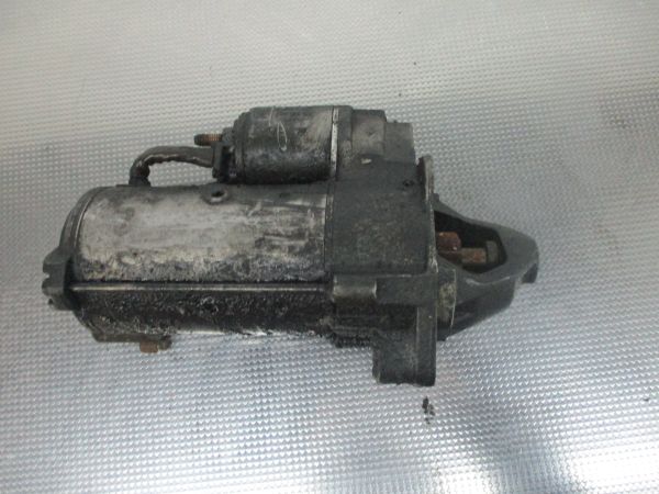 Motor de arranque AUDI A4 (8E2, B6)